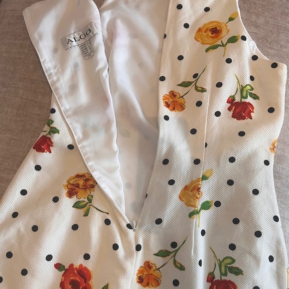 Vintage Algo Floral and Polka dot Summer dress - Picture 9 of 11